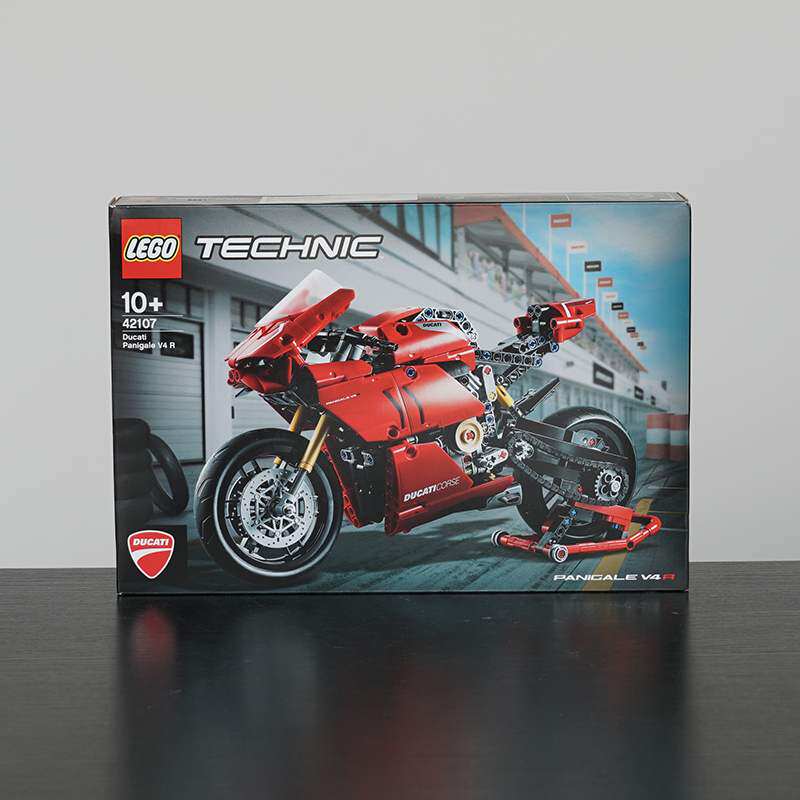 LEGO乐高 科技系列机械组 42107杜卡迪V4R摩托车 益智男孩子玩具在类目 玩具/童车/益智/积木/模型, 串珠/拼图/配对/拆装/敲打玩具, 建构/拼插积木中 - 来自Buy2taobao.com提供专业的淘宝代购服务