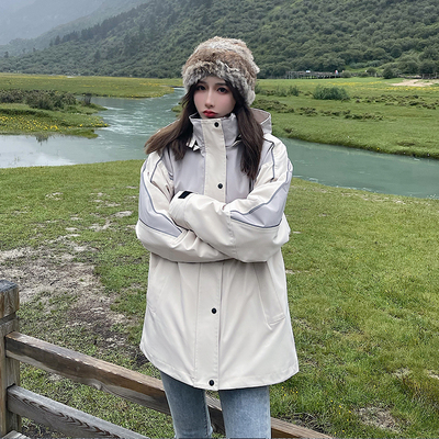 可拆卸防水户外西藏滑雪服冲锋衣