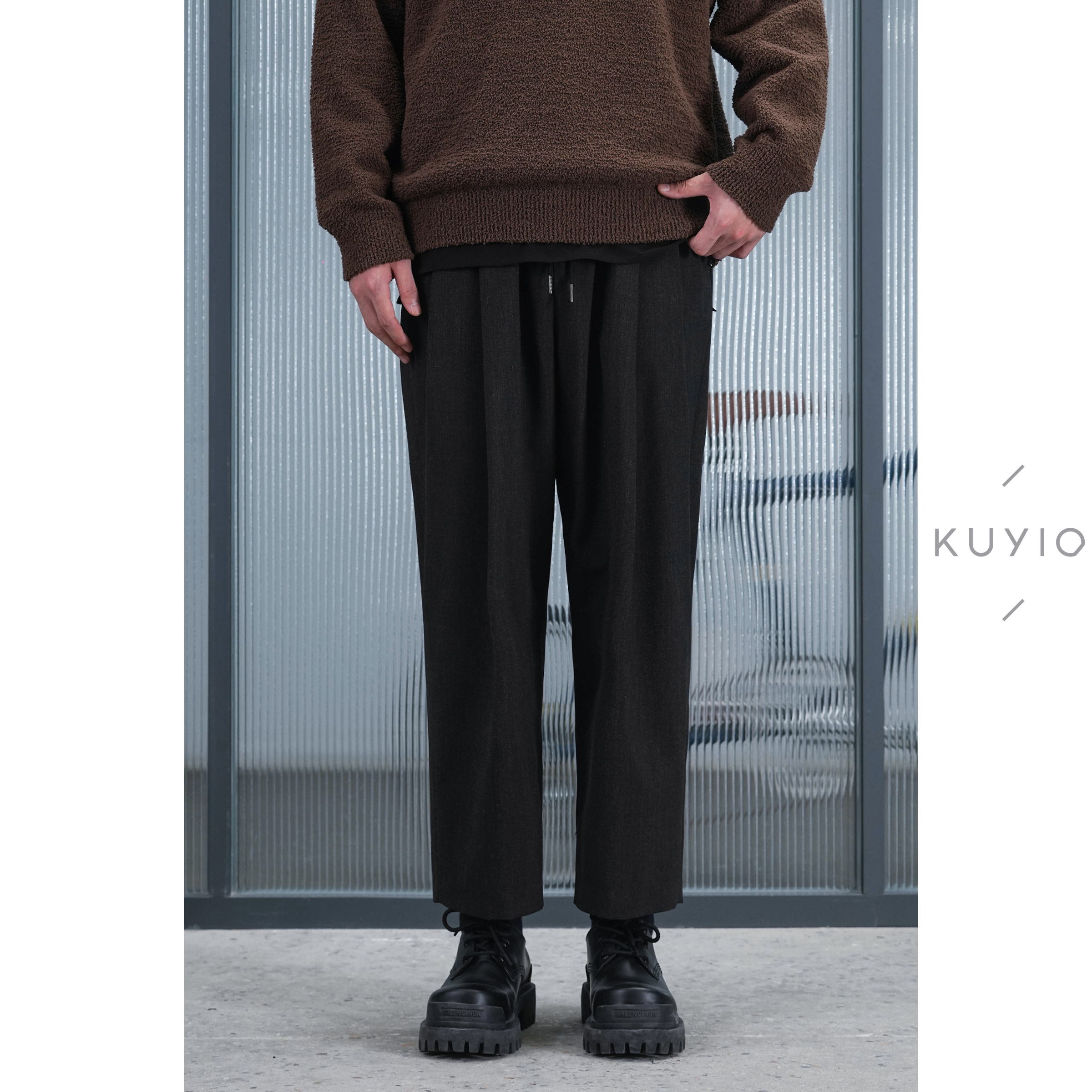 精纺羊毛双褶九分萝卜裤