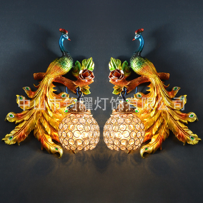 招财孔雀壁灯北欧式客厅电视背景墙床头个性创意凤凰墙壁灯装饰品