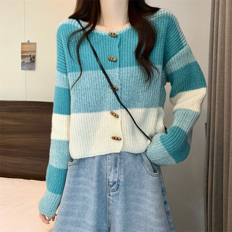 红色条纹针织打底衫女秋