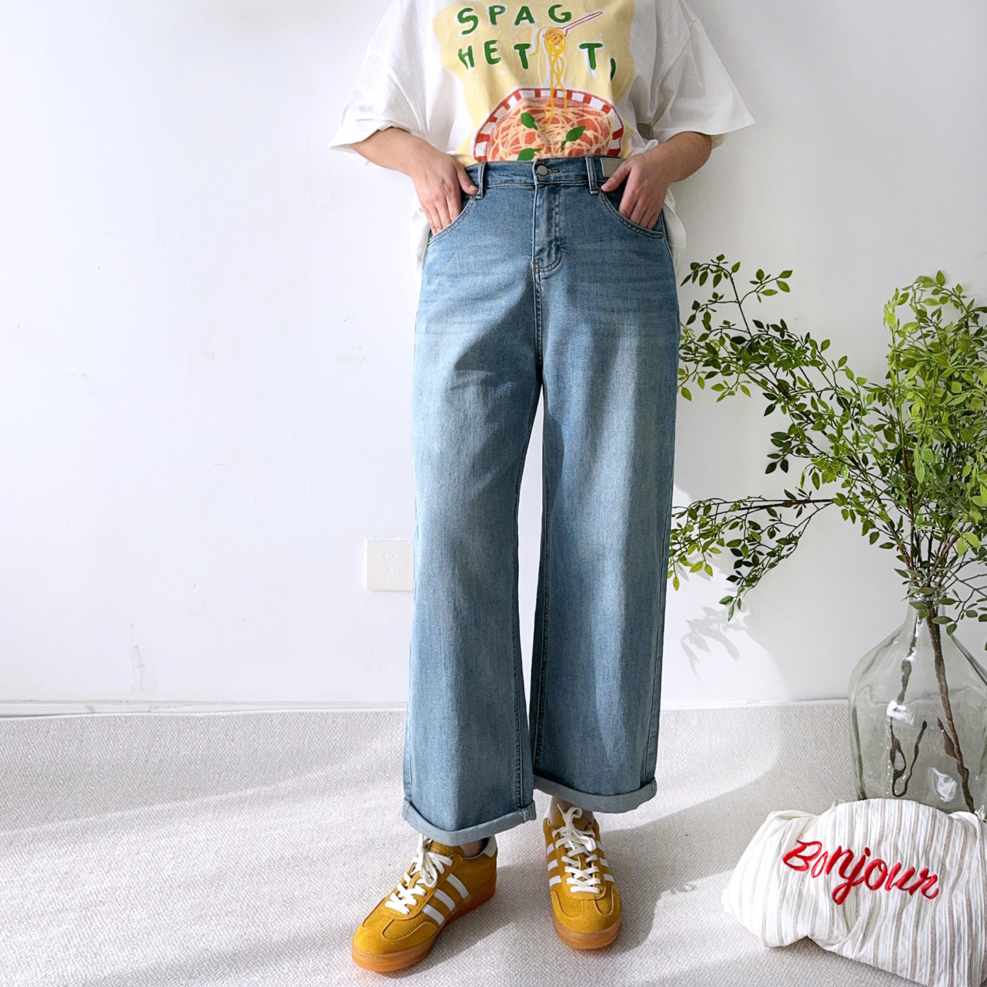 大爽大码女装直筒牛仔裤女春季哈伦裤显瘦男友裤胖mm高腰蓝色裤子