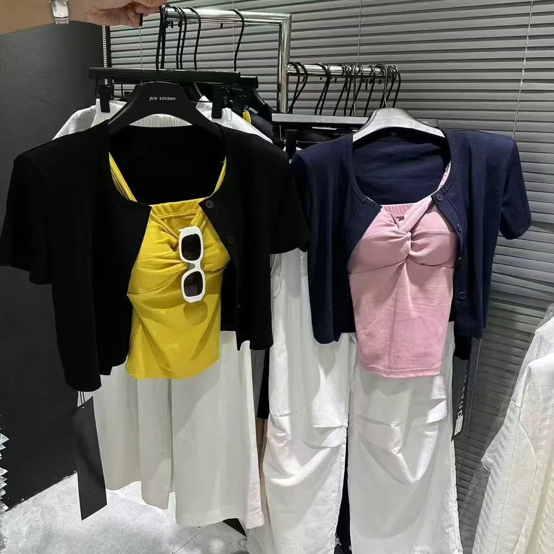 【五折】漂亮初夏上衣女两件套长袖开衫薄外套叠穿吊带带胸垫背心