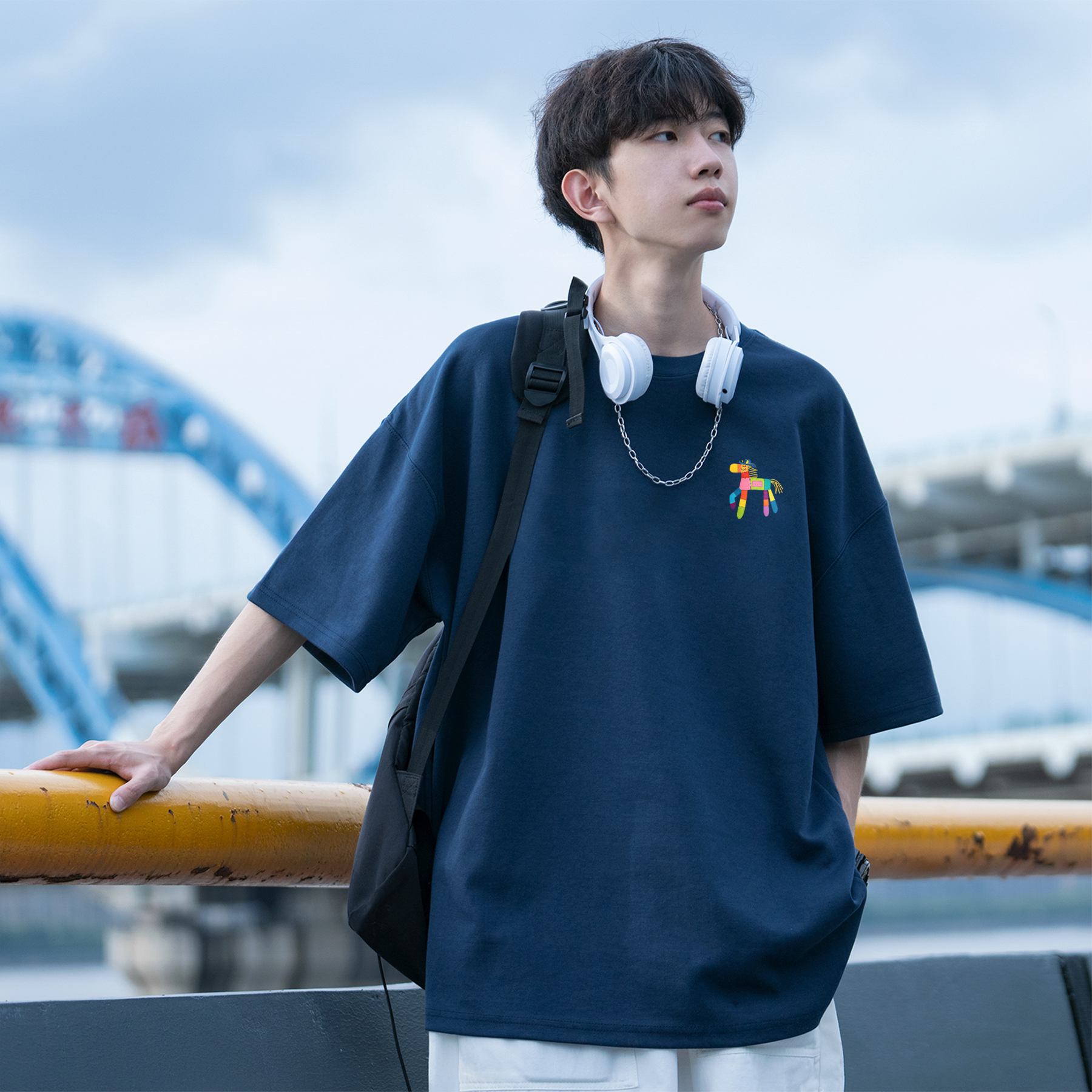 胖胖哥短袖男彩虹小马印花
