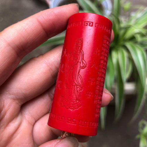 中国红朱砂大悲咒项链吊坠 圆柱型心经大悲咒挂件 车挂配饰流苏