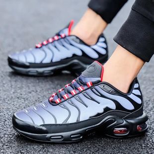 2023 New rend Woman Sneakers Air Cushioned Running Shoes TN