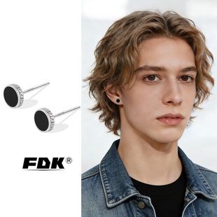 Frederick长城纹耳环男士2026新款潮耳饰个性男款网红高级感耳钉