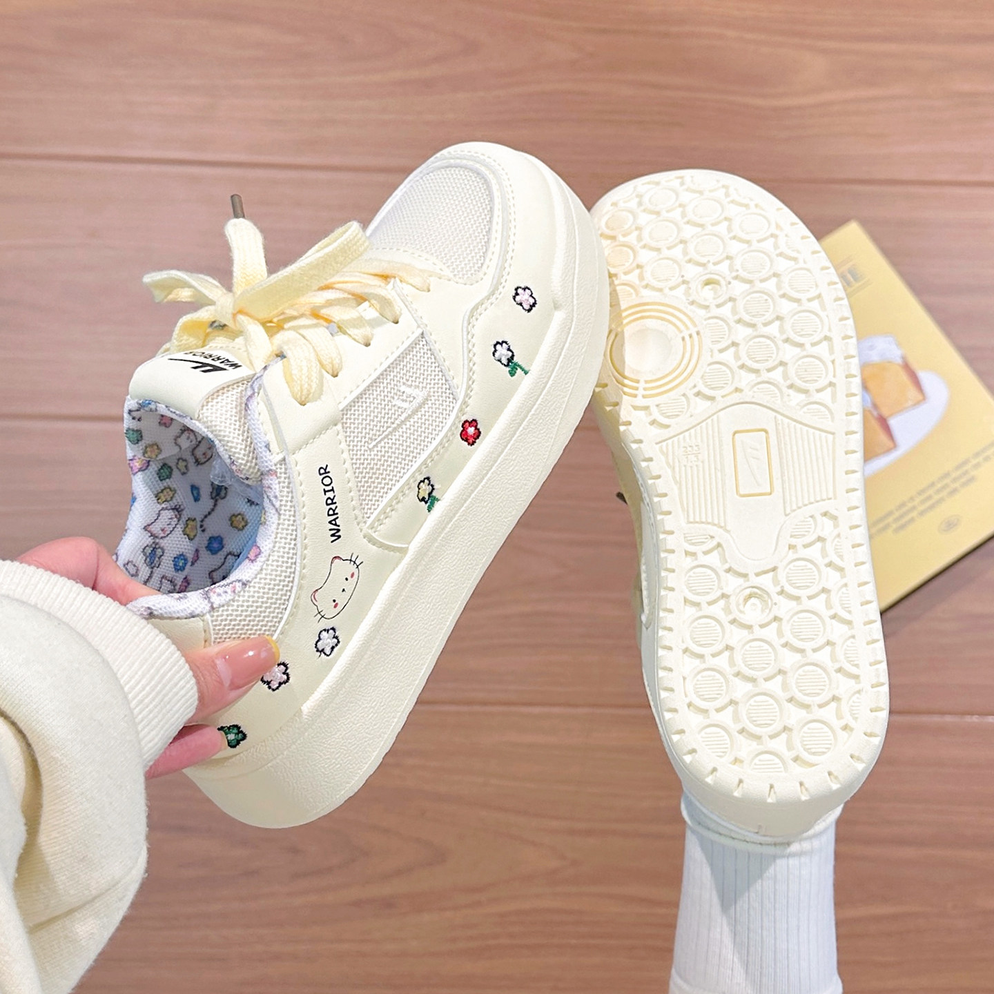 回力奶黄网面透气KT猫小白鞋女2026春夏新款休闲鞋ins潮学生板鞋