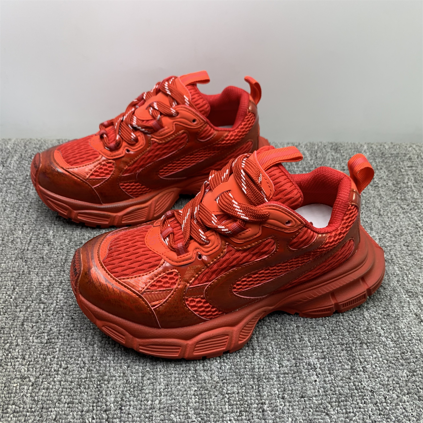 品牌撤柜处理红色老爹鞋女2025秋季新款厚底增高网面显脚小运动鞋