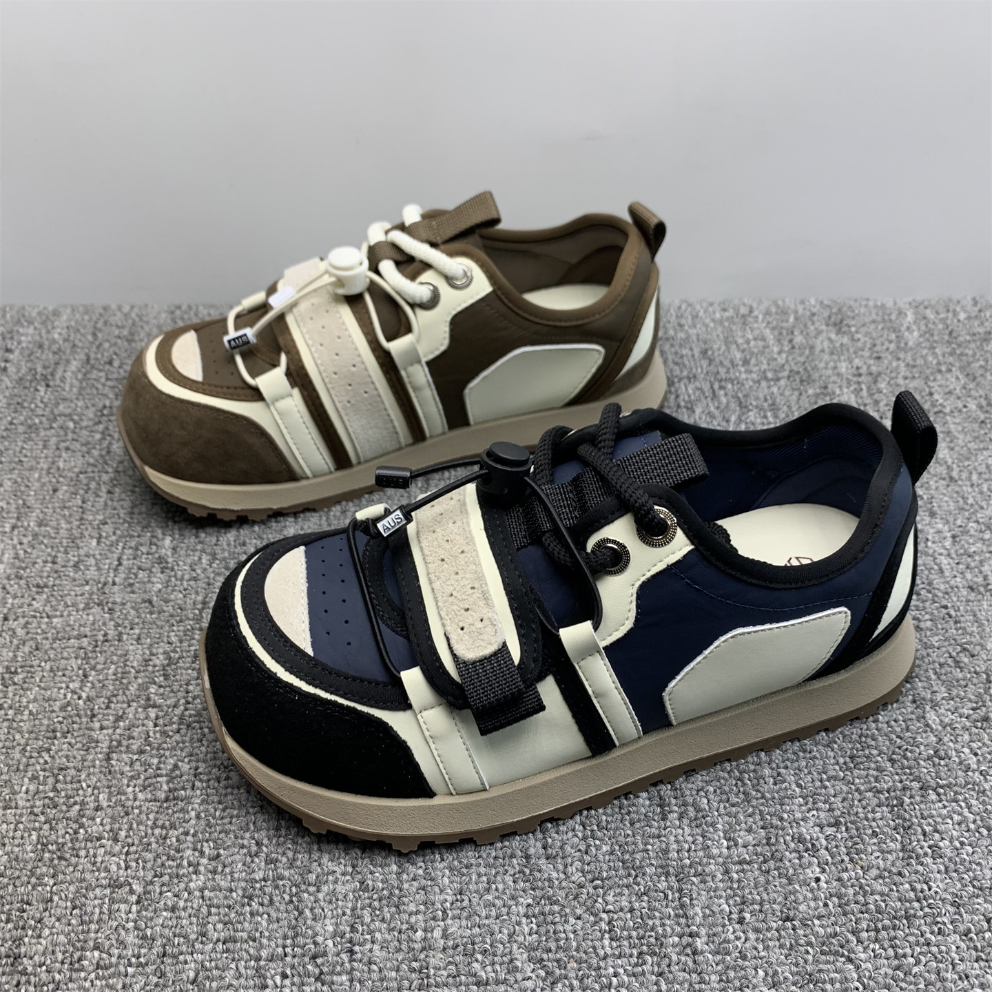 商场撤柜处理真皮丑萌阿甘德迅鞋女2025新款软底防滑魔术贴运动鞋