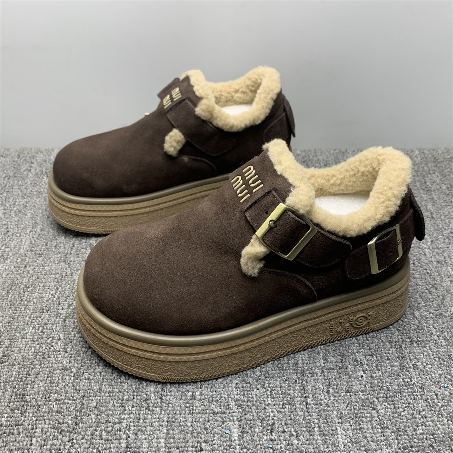 撤柜处理3637码厚底真皮博肯鞋女2025冬季新款加绒保暖一脚瞪棉鞋,女鞋,时尚雪地靴,淘宝优惠券,粉丝福利购,淘宝优惠卷