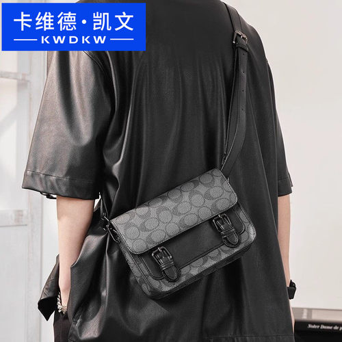 男士休闲包单肩包斜挎包