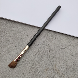 M家275斜角眼影刷软毛眼部超软鼻影刷斜头侧影刷高光刷眼窝晕染刷