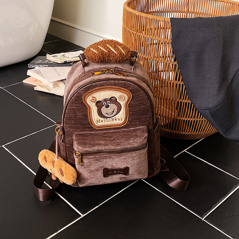 时尚卡通小熊双肩包女2026新款韩版休闲旅行背包大容量学生书包女