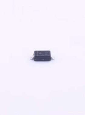 BZT52C18-7-F 稳压二极管 齐纳二极管 18V 370mW SOD-123