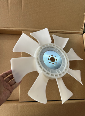 久保田D1803 V2203 V2403 V2607 V3307发动机风扇叶16483-74110