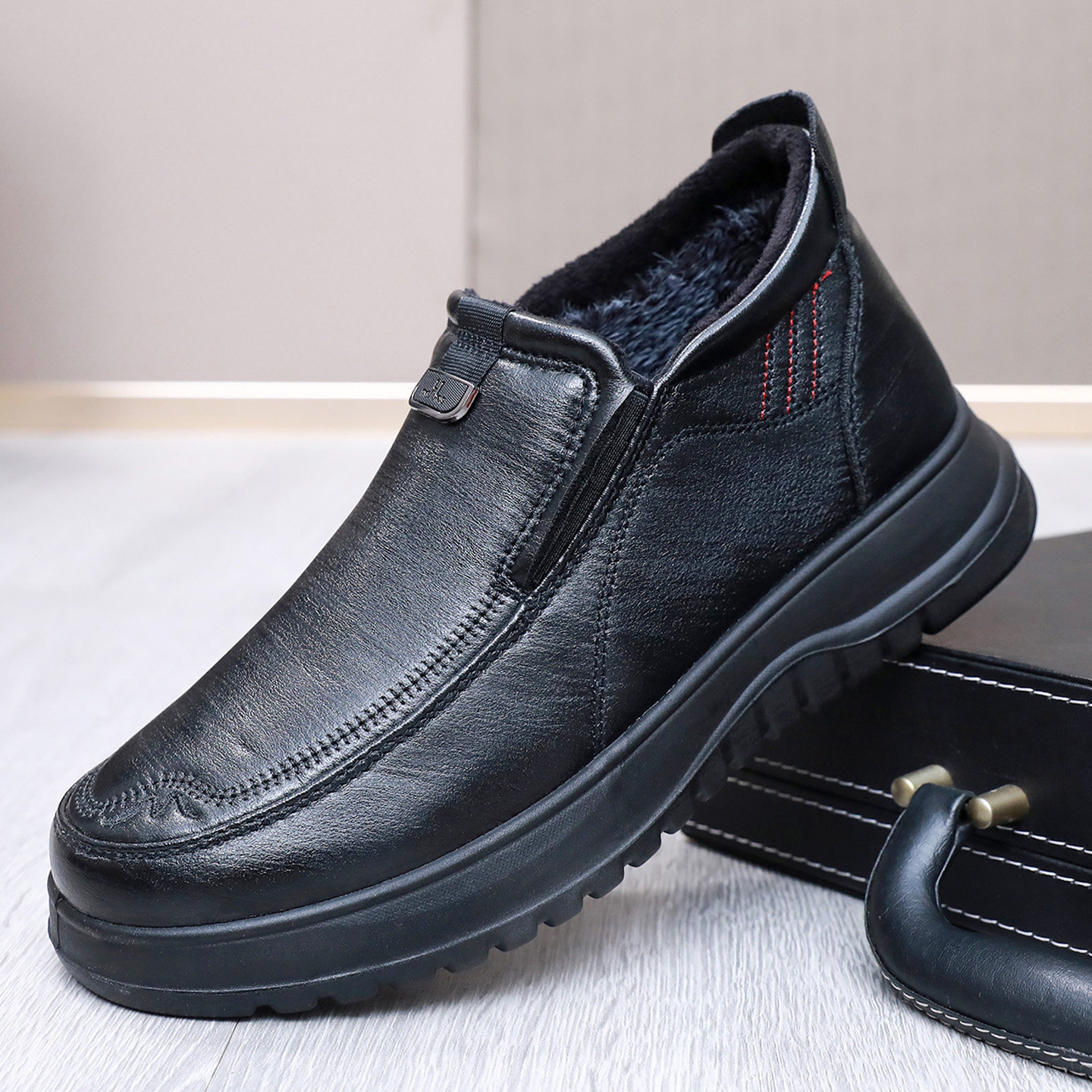 2025新款老北京布鞋男鞋冬季加绒保暖爸爸鞋老人特别轻特别软棉鞋,流行男鞋,布鞋,淘宝优惠券,粉丝福利购,淘宝优惠卷