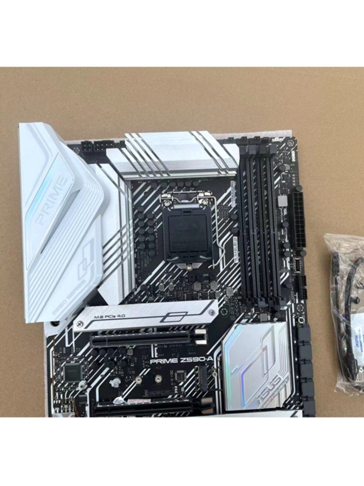 asus/华硕 z590-a wifi吹雪支持10/11代台式机主板猛禽1200针z490