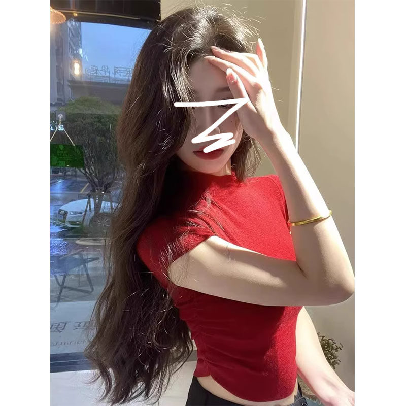 红色针织半高领正肩短袖T恤女夏季2026欧货紧身港风复古收腰上衣