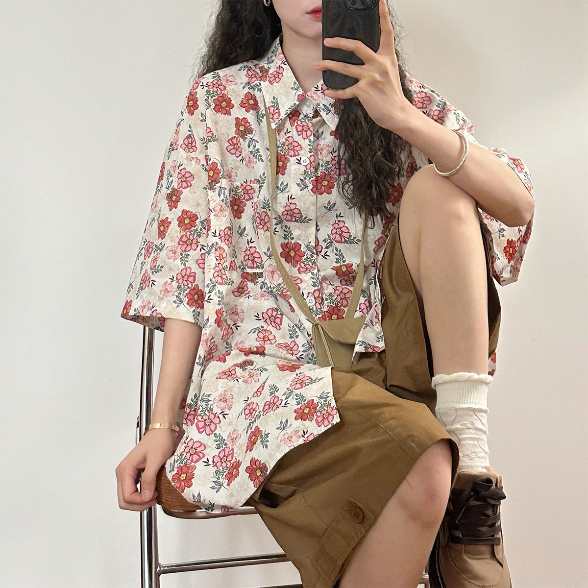 复古小碎花港风衬衫女显瘦慵懒风宽松短袖满印花卉小清新甜美休闲