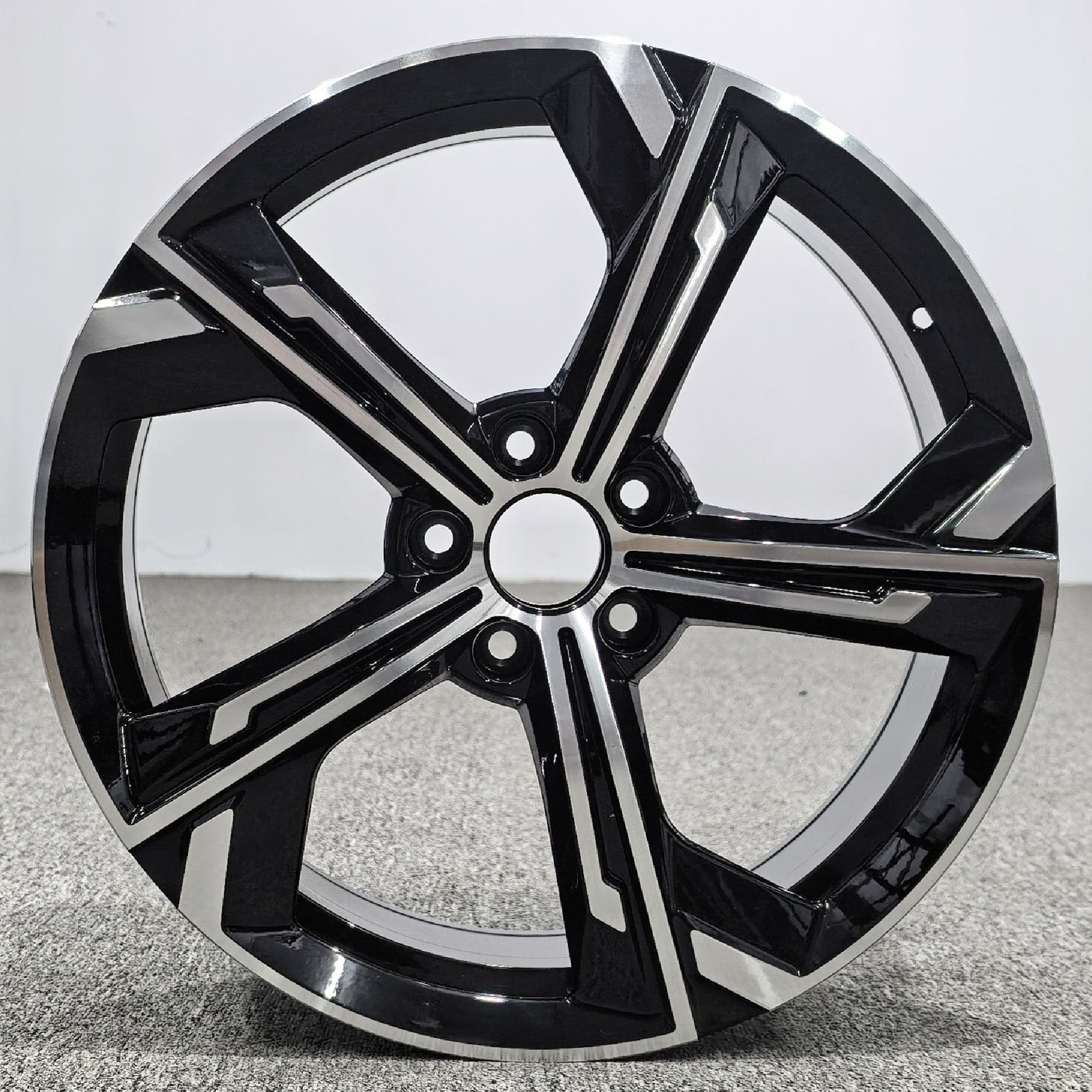 20寸适用于比亚迪唐轮毂S6 S7轮毂20X8J 40 5X120 64.1轮毂FBX607