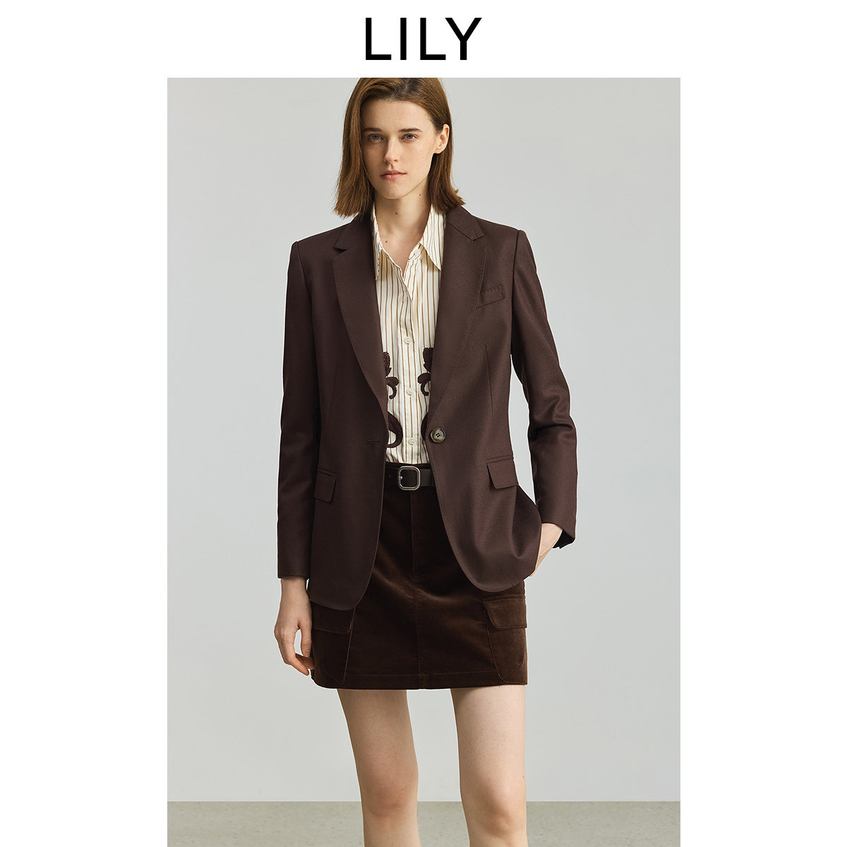 LILY秋新款女装绵羊毛复古老钱风修身收腰通勤咖啡色西装外套