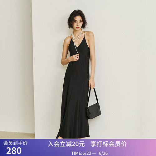 【专柜甄选】LILY夏新款女装复古优雅温柔设计感吊带裙小黑裙