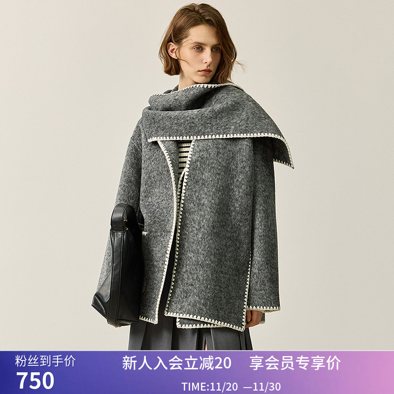LILY冬新款女装格雷系小香风围巾绵羊毛抗静电双面呢外套女款