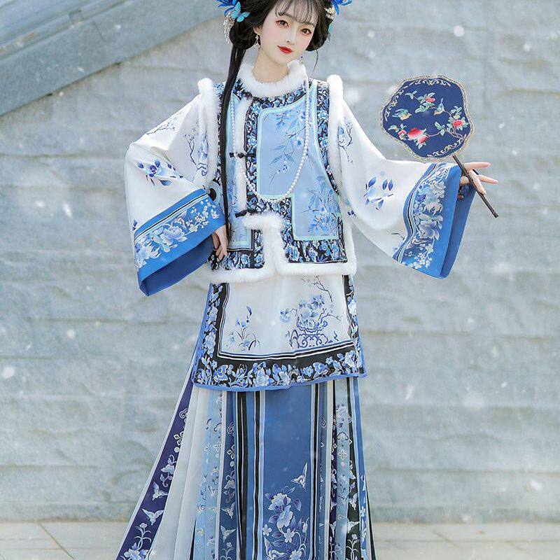 晚清格格服比甲加绒斜襟印花圆领衫日常拜年套装马面裙改良清代衣