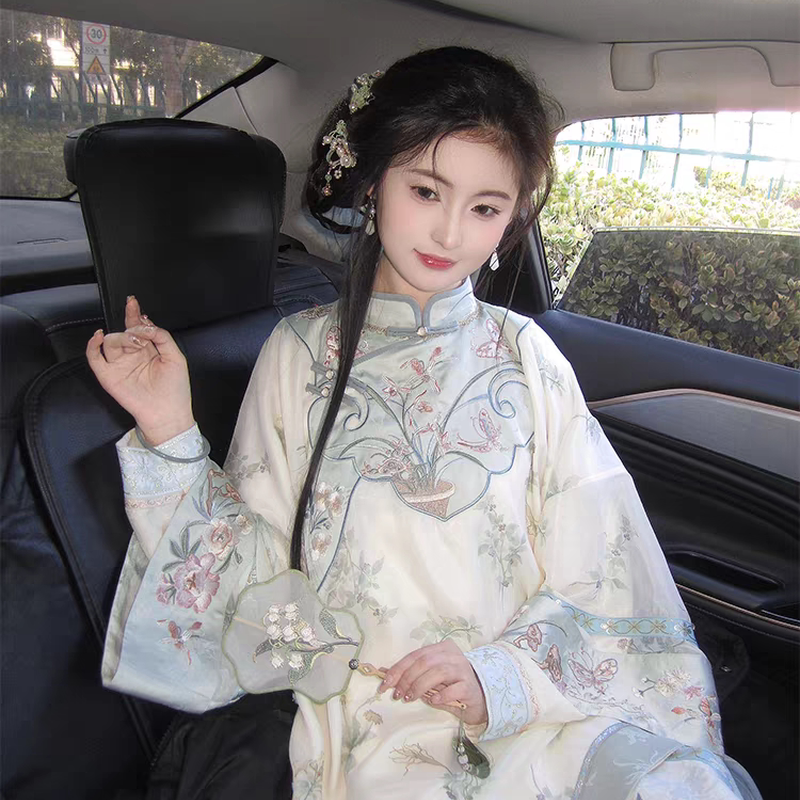 清代改良汉服女重工刺绣倒大袖斜襟衫绣花马面裙中国风华服春秋款