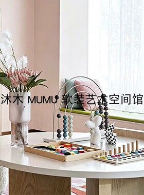 现代样板间儿童房空间摆件卧室桌面花器花艺小狗木质积木创意装饰