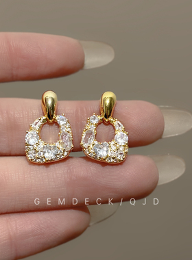 法式轻奢几何满钻耳环小香风精致千金气质耳钉高级感时尚百搭耳饰