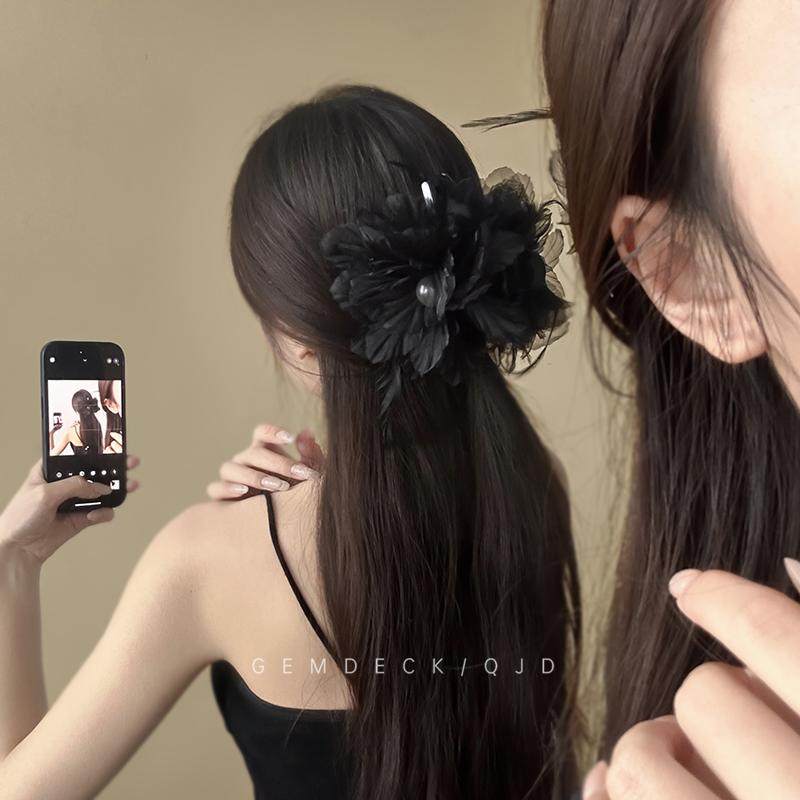 高级感双面黑色羽毛珍珠抓夹