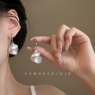 夏季小清新白色海螺耳环法式复古巴洛克耳钩度假风夸张气质耳饰女