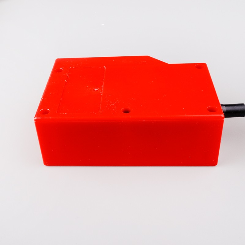 远距离红外线传感k器漫反射光电开关工程车洗车轮机器人体感应器