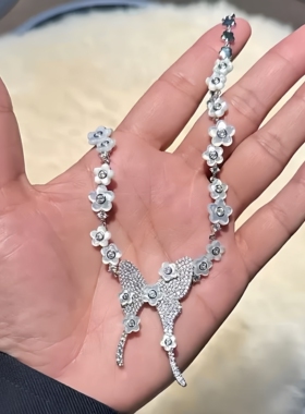 何家原厂燕尾蝶花园项链锁骨链贝母花轻奢优雅灵动蝴蝶结生日礼物