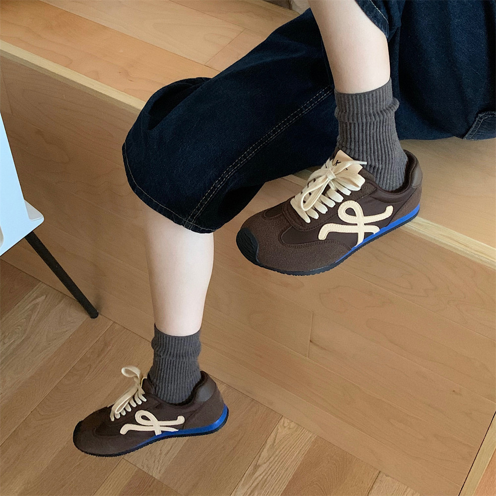 学生外穿撞色休闲女士秋冬德训鞋阿甘鞋小众防滑舒适运动足弓板鞋
