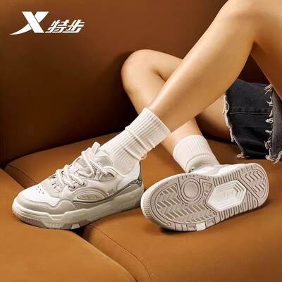 特步征程板鞋女款2025新款商场同款休闲鞋厚底板鞋975318310028