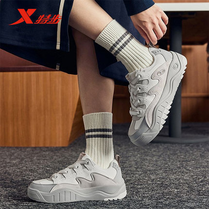 特步清仓断码鞋女子厚底华夫鞋春秋潮流街头休闲板鞋976418310042