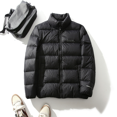 基础日常常规版型纯色百搭羽绒服