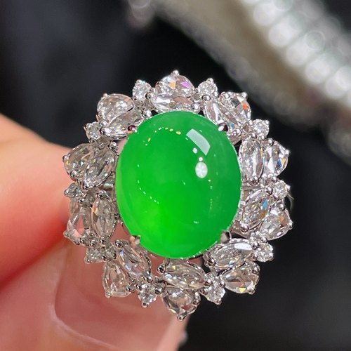 翠秦之皇冰阳绿蛋面戒指 18k金镶嵌天然缅甸翡翠A货水润细腻种老