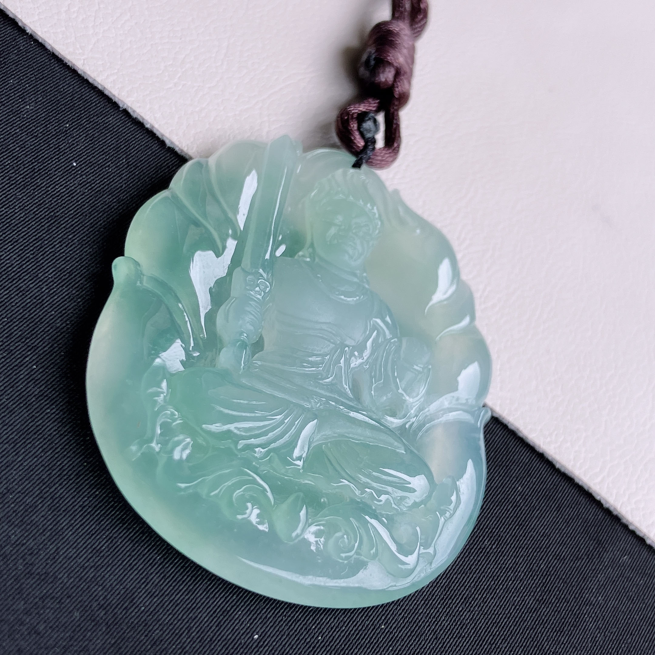 翠秦之皇冰底色不动明王吊坠 玉石老坑种天然翡翠A货高档礼物收藏