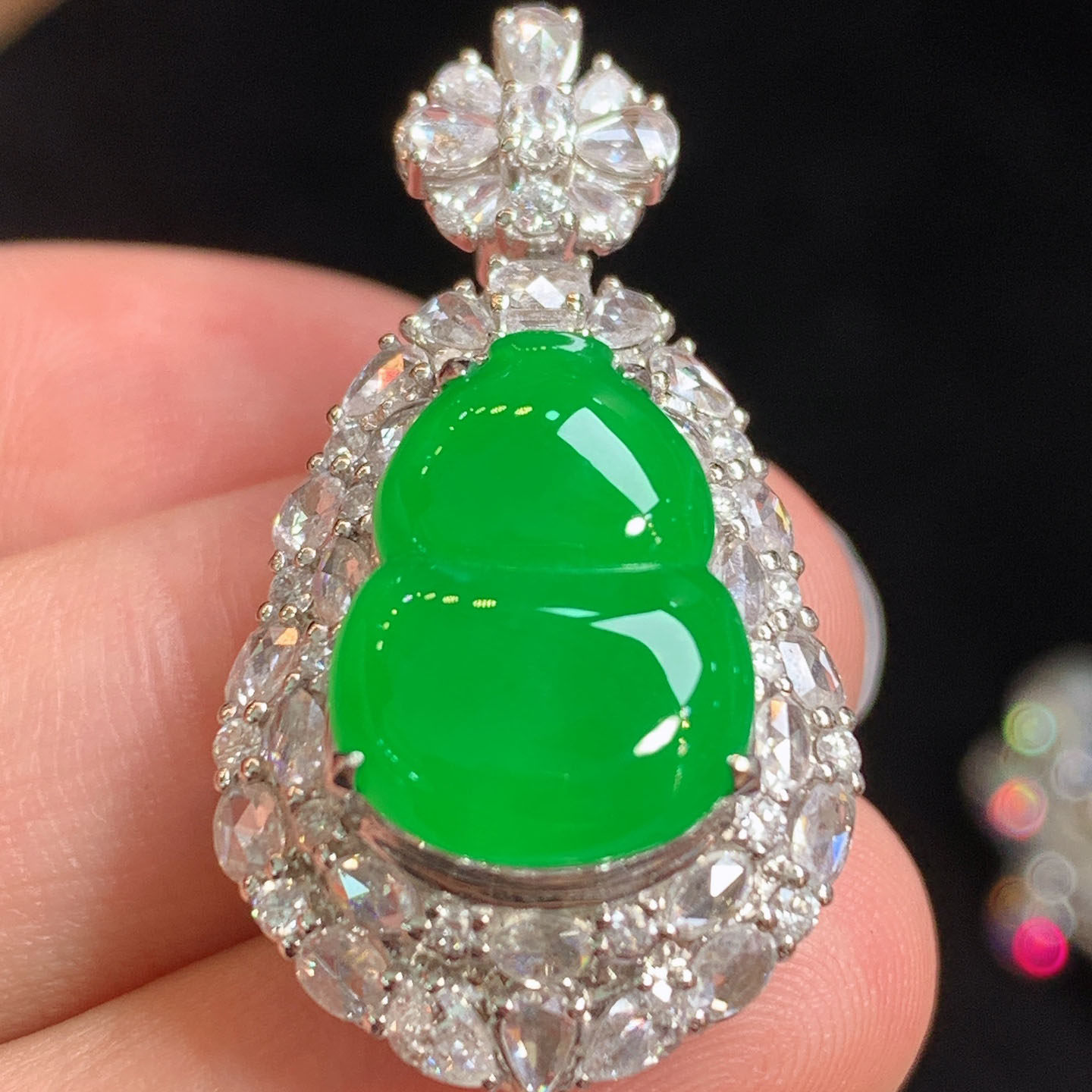 翠秦之皇冰阳绿葫芦吊坠 18k金镶嵌天然缅甸翡翠A货水润细腻种老
