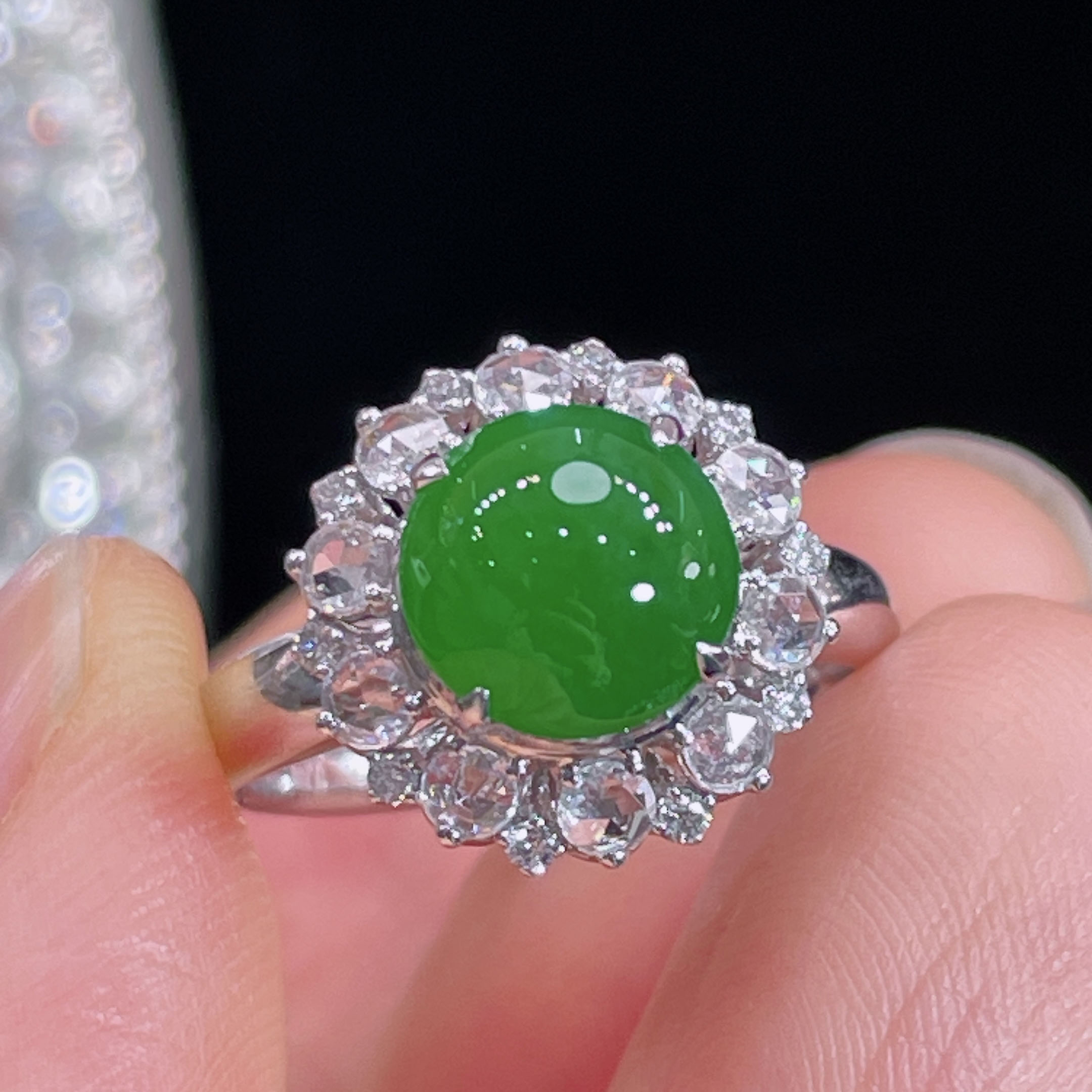 翠秦之皇冰阳绿蛋面戒指 18k金镶嵌天然翡翠A货高档礼物收藏