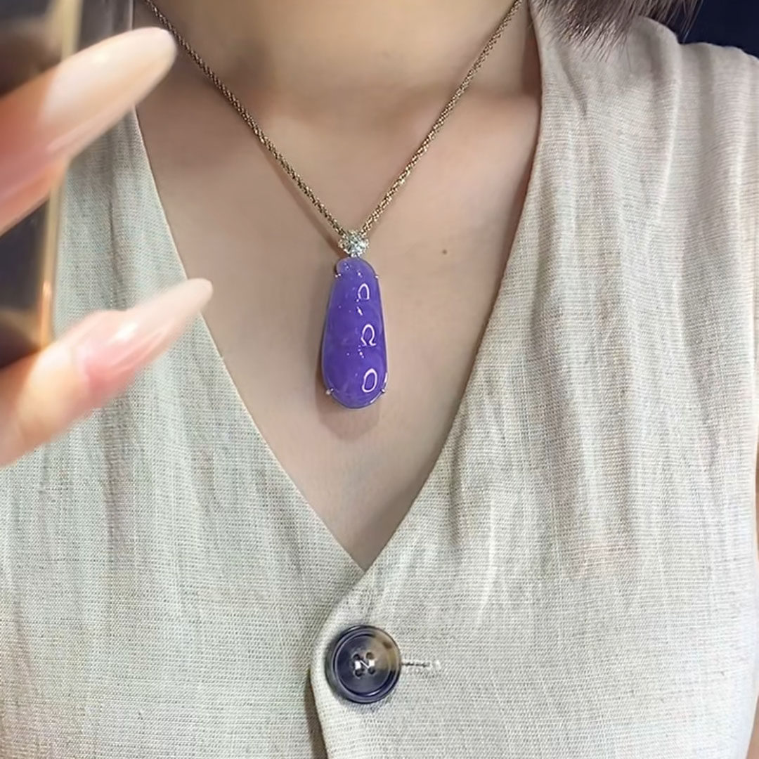 翠秦之皇冰紫罗兰福豆吊坠 18k金镶嵌天然翡翠A货种色兼备气质