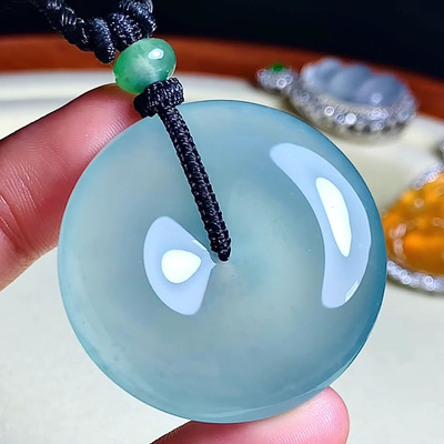 翠秦之皇高冰平安扣吊坠 玉石老坑种天然翡翠A货