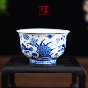 景德镇手绘陶瓷茶器单杯青花鱼藻柴窑主人杯