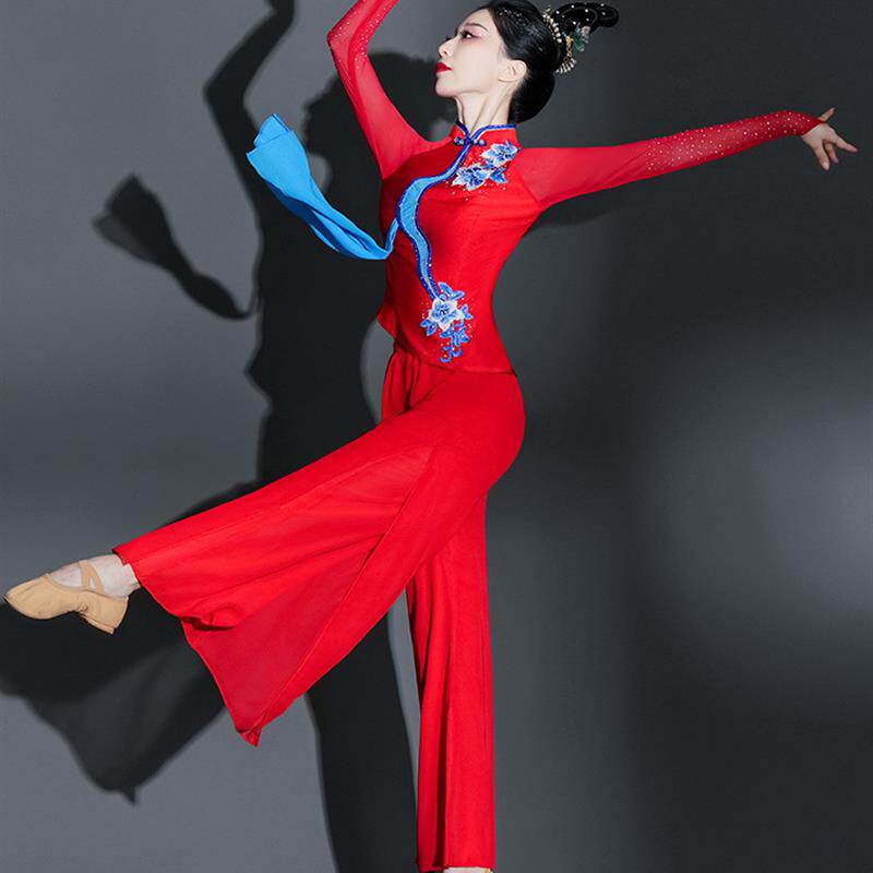 秧歌服演出服女2025新款红色伞舞九儿舞蹈服装喜庆打鼓服腰鼓套装