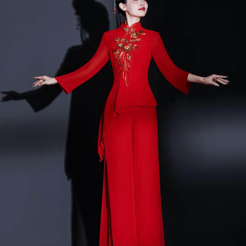 红色秧歌服舞台演出服女2025新款胶州灯笼舞蹈表演服古典民族套装