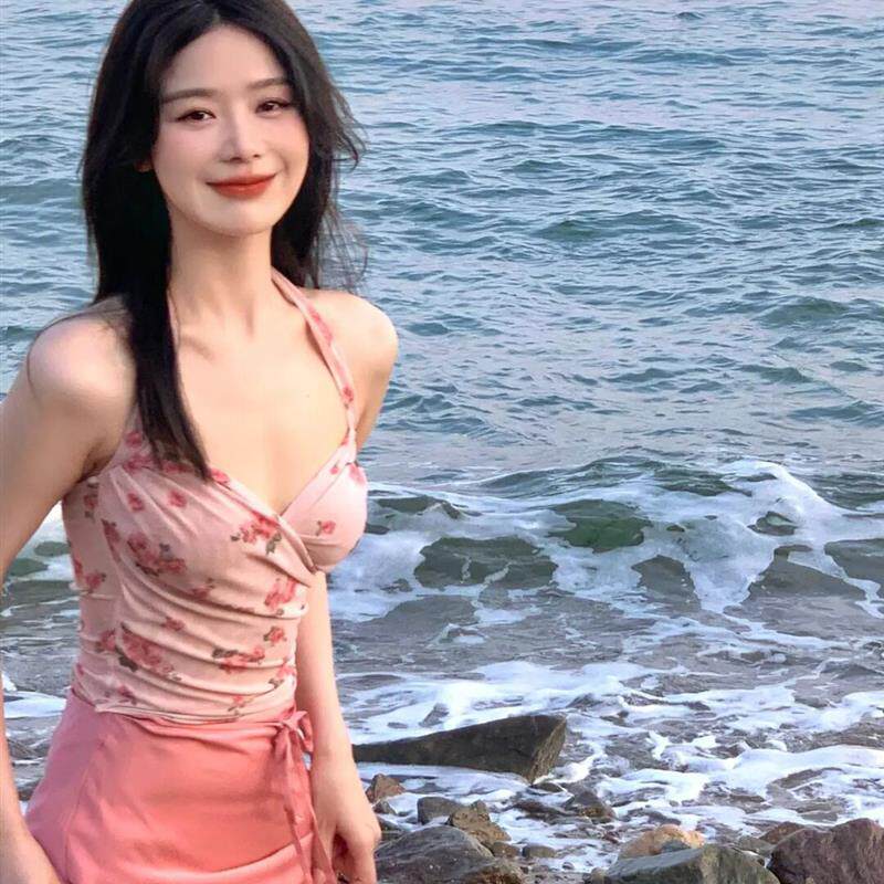 云南旅游拍照穿搭套装女夏新疆西藏沙漠三亚超仙海边度假沙滩裙子